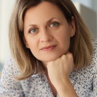 Woman thinking about participating in a non-atypical endometrial hyperplasia study.